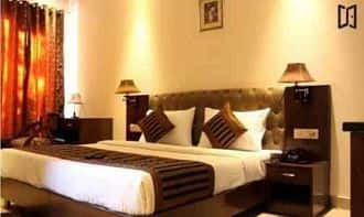 TG Stays Galleria Market 1, Gurgaon 2